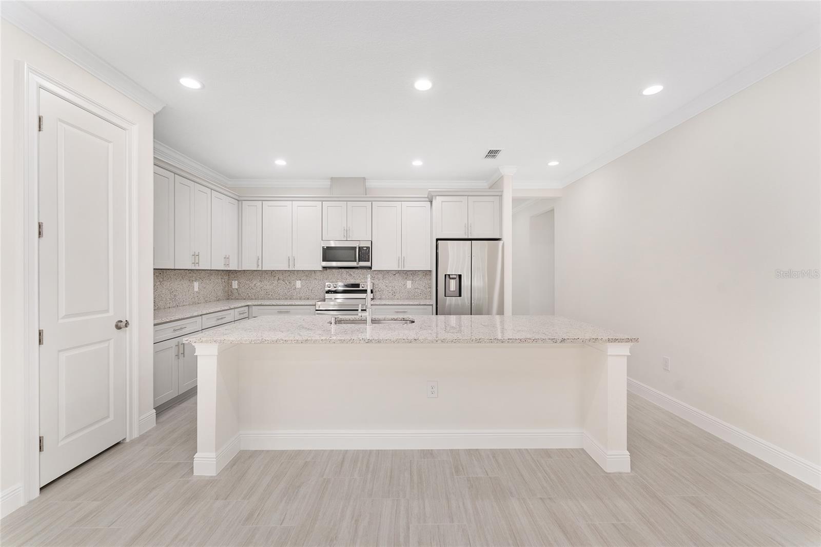 BELLEVIEW HEIGHTS ESTATE - Residential