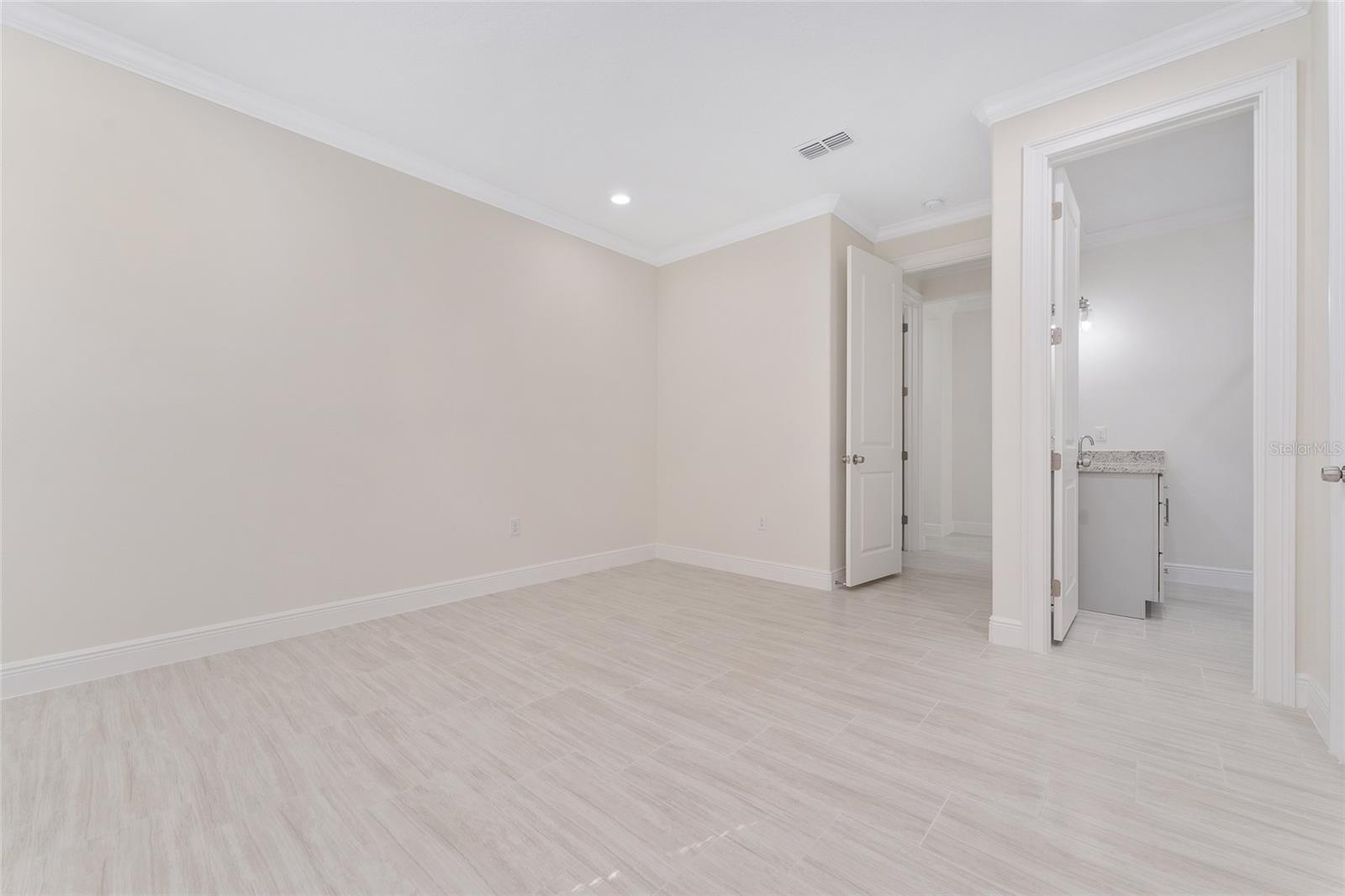 BELLEVIEW HEIGHTS ESTATE - Residential