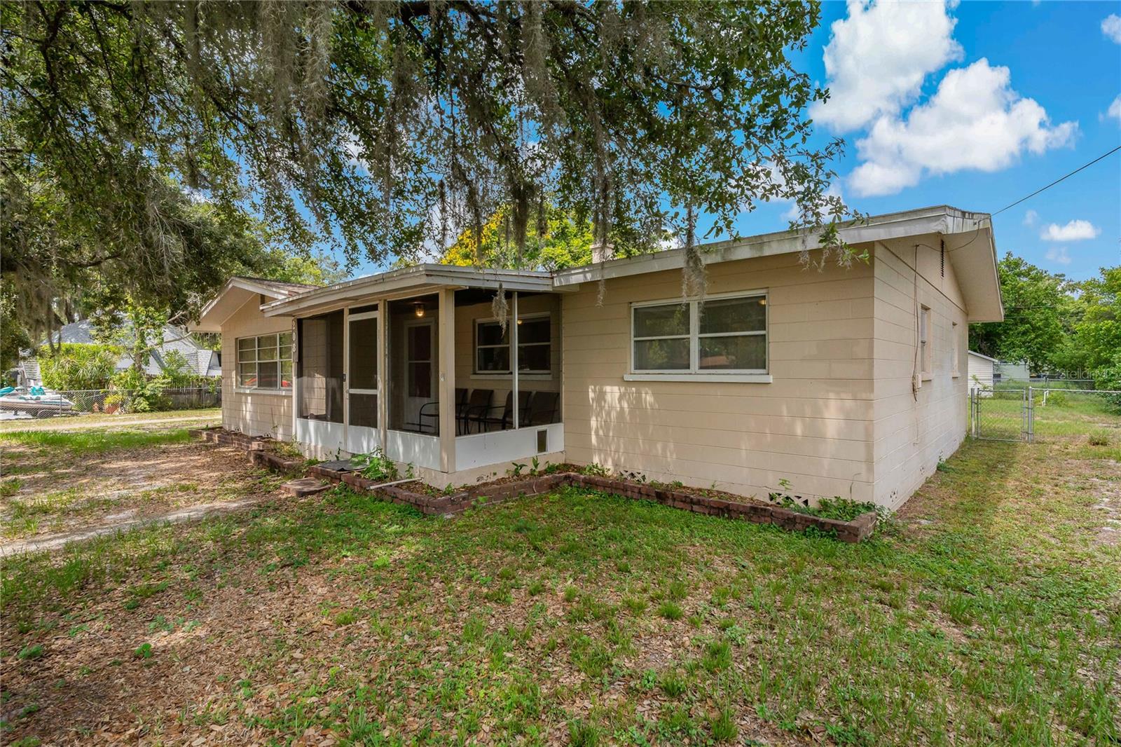 LENA VISTA SUB - Residential