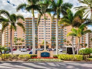 REGATTA BEACH CLUB CONDO - Residential Lease