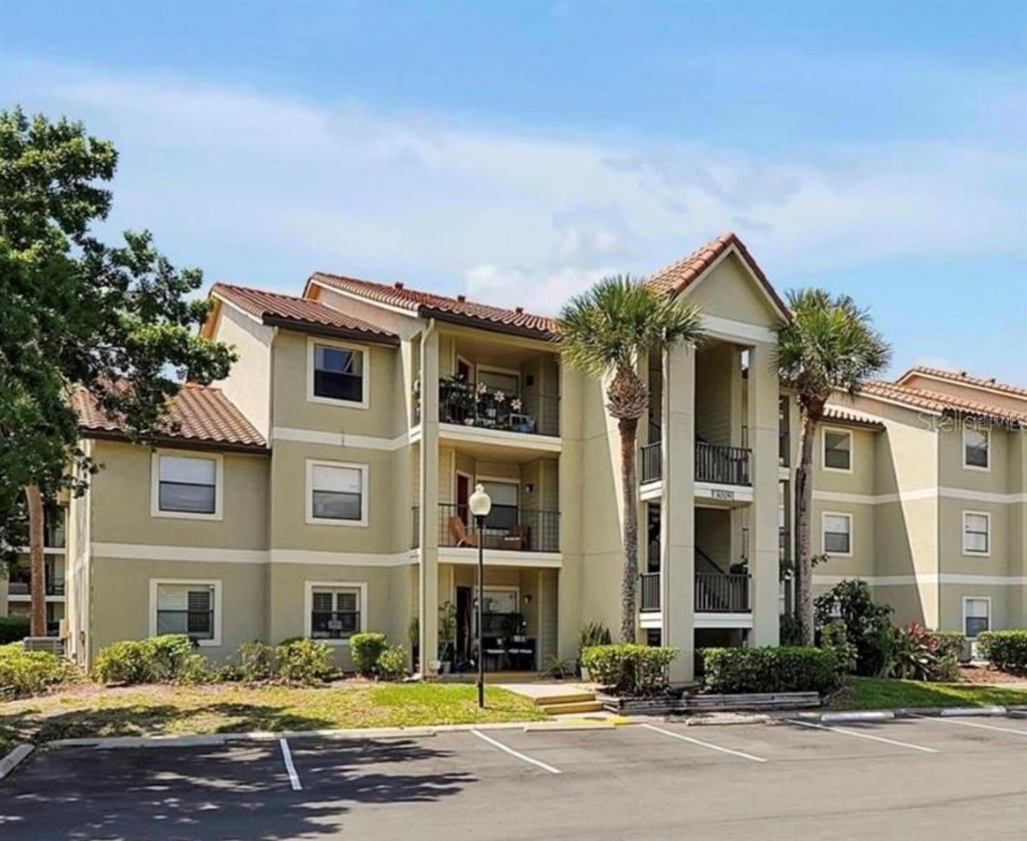 BLOSSOM PARK VILLAS CONDO - Residential Lease