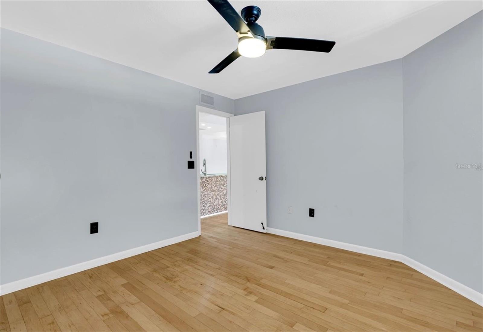 BLOSSOM PARK VILLAS CONDO - Residential Lease