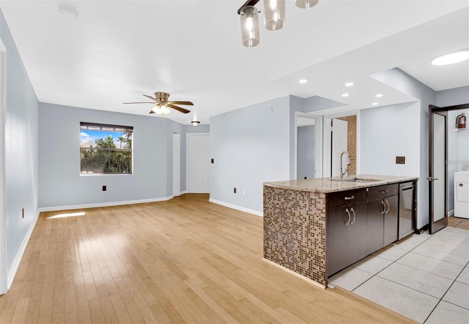 BLOSSOM PARK VILLAS CONDO - Residential Lease