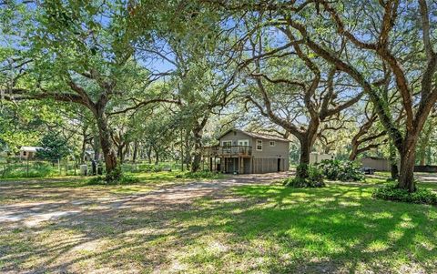 Photo of 3418 Sandy Drive, Zephyrhills, FL 33541 (MLS # TB8460199)