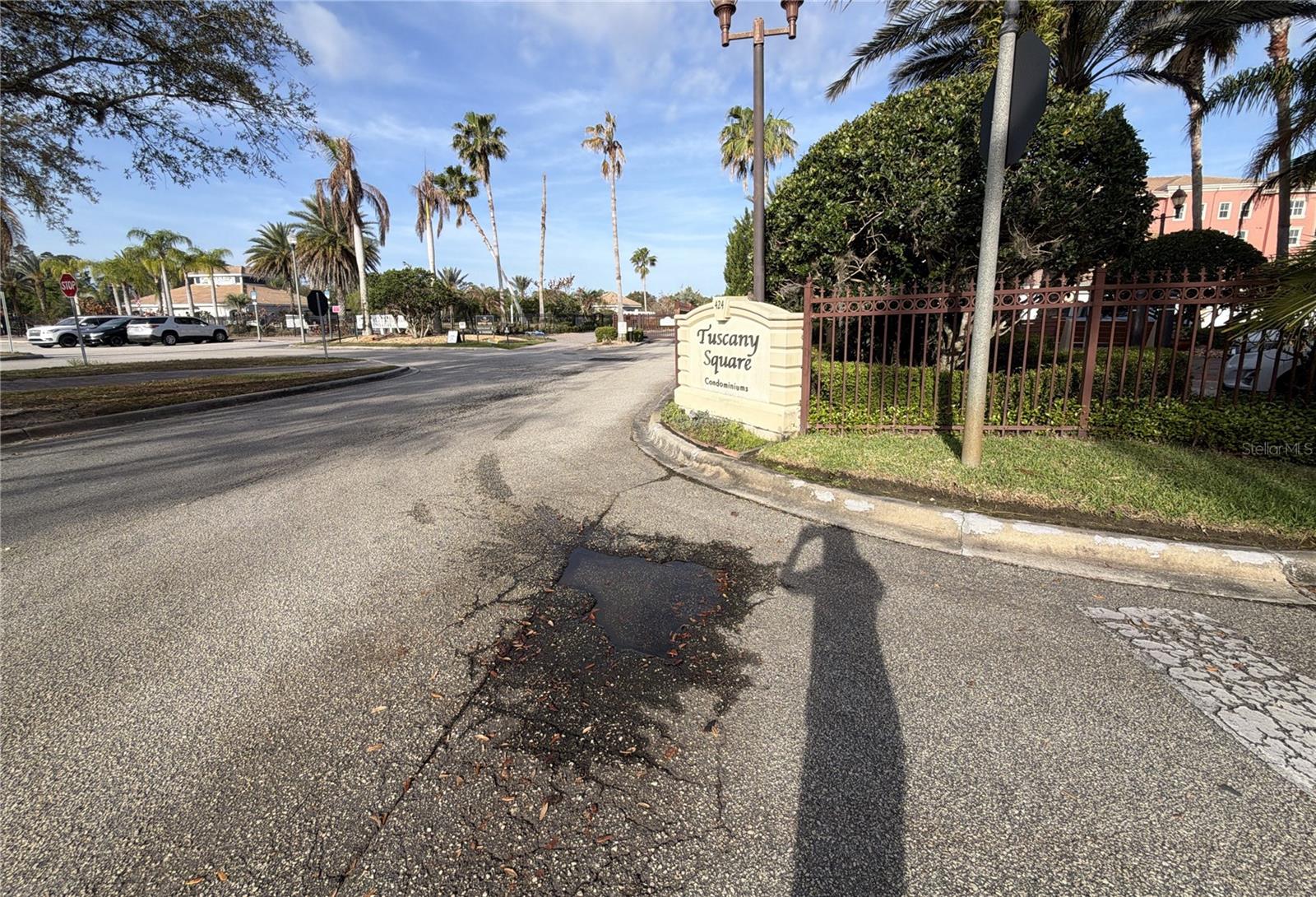 TUSCANY SQUARE 01 CONDO - Residential