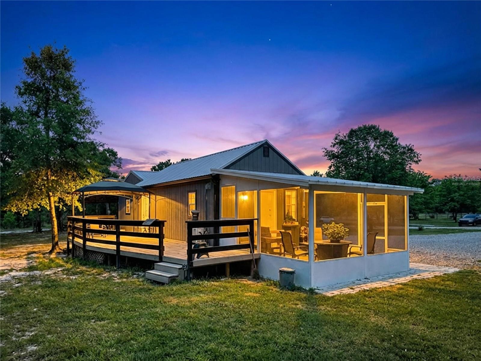 CHASSAHOWITZKA RIVER ESTATES ADD - Residential