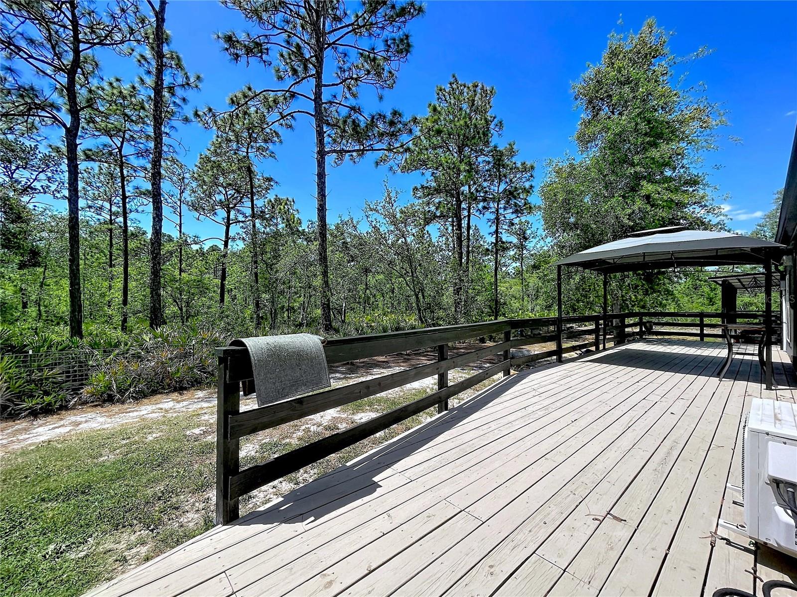 CHASSAHOWITZKA RIVER ESTATES ADD - Residential