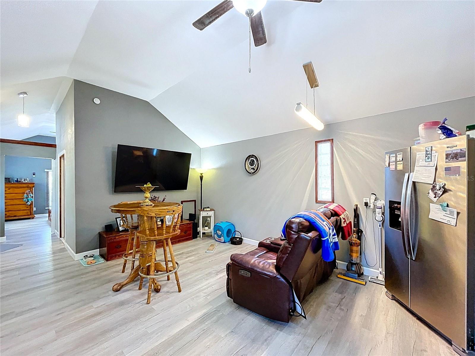 CHASSAHOWITZKA RIVER ESTATES ADD - Residential