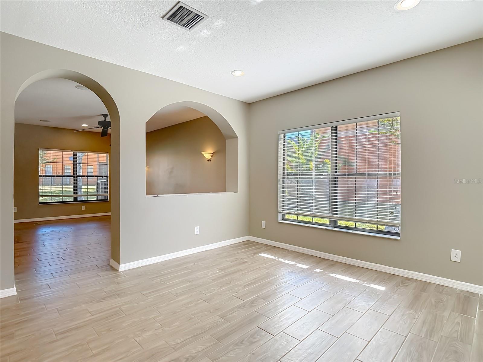 MEADOW POINTE PRCL 16 UNIT 3B - Residential