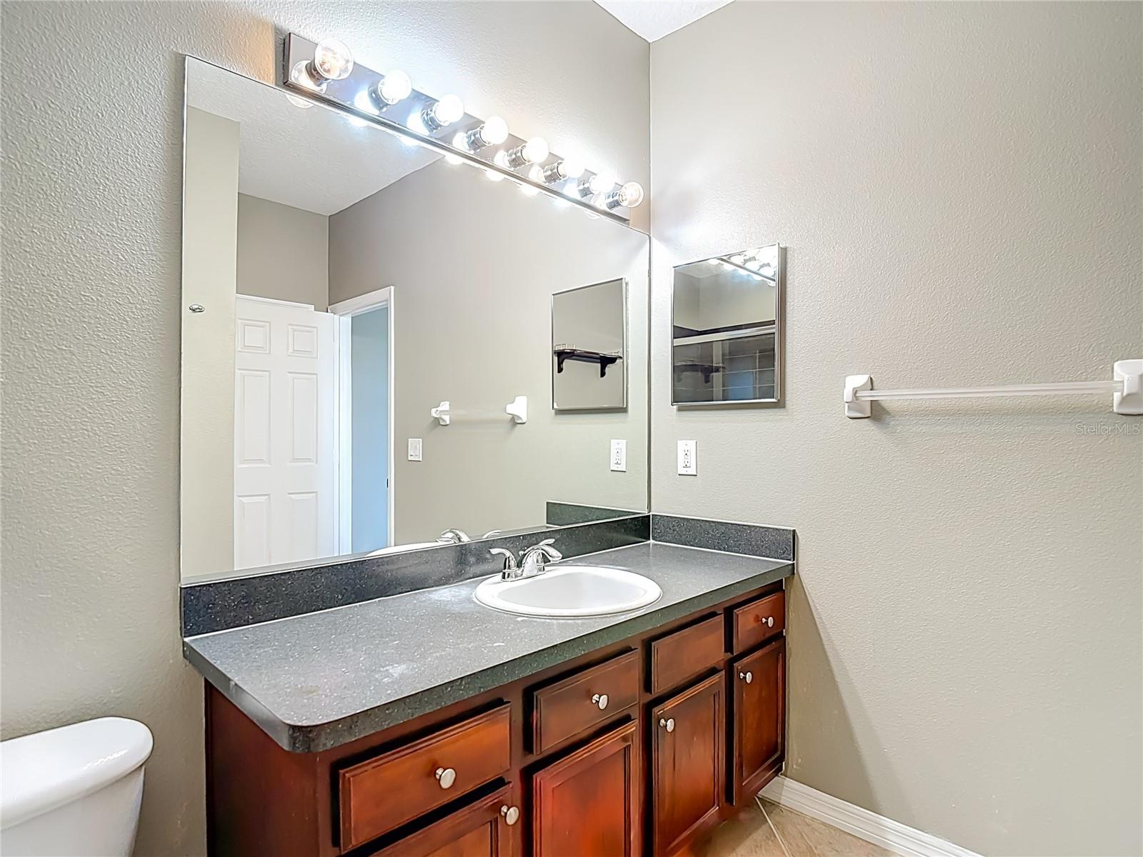 MEADOW POINTE PRCL 16 UNIT 3B - Residential