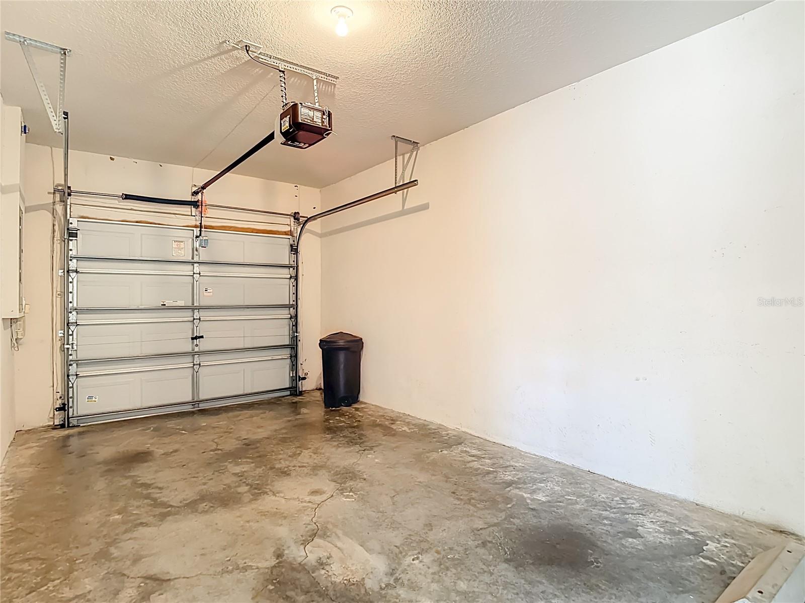 MEADOW POINTE PRCL 16 UNIT 3B - Residential