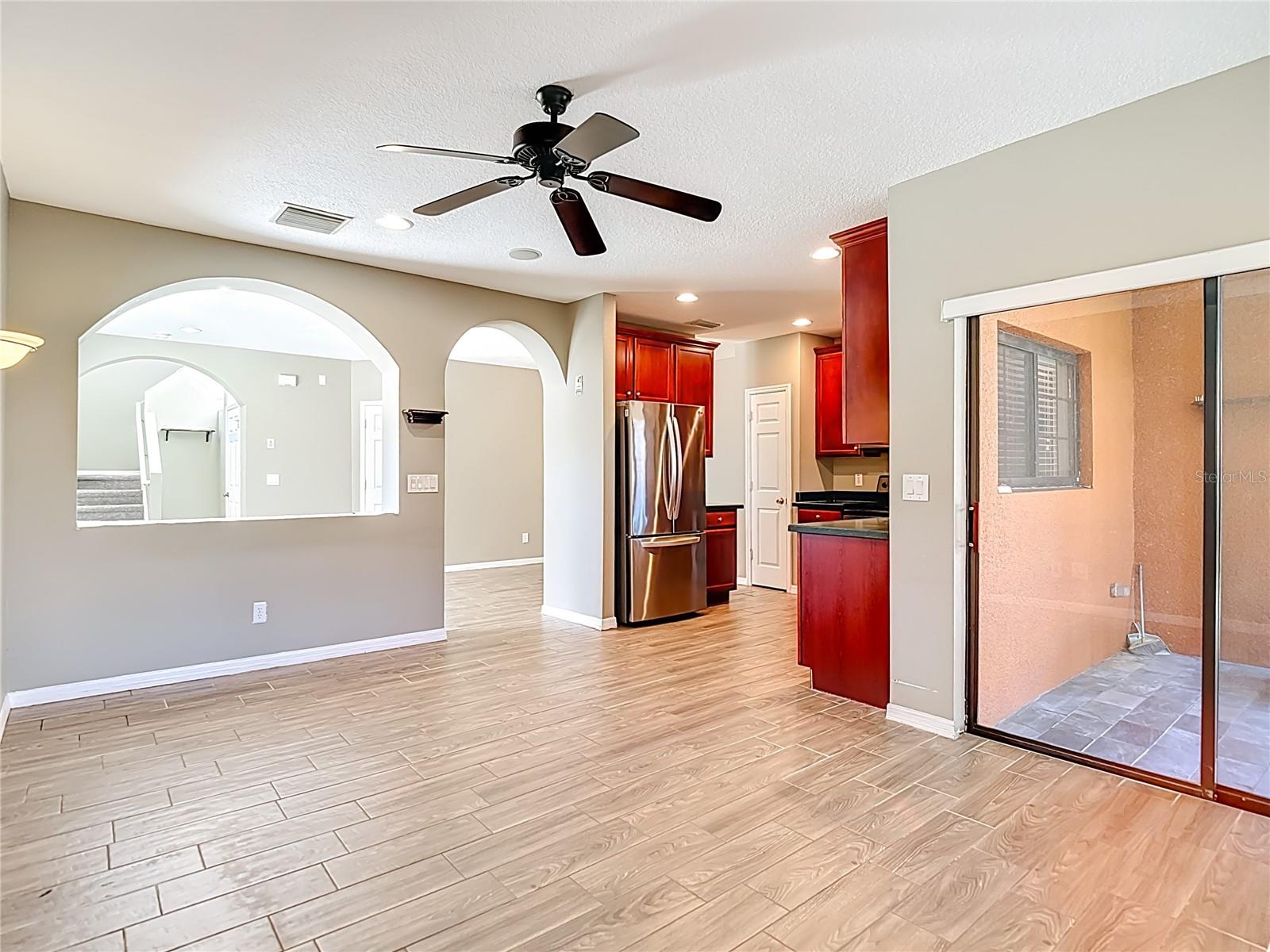 MEADOW POINTE PRCL 16 UNIT 3B - Residential