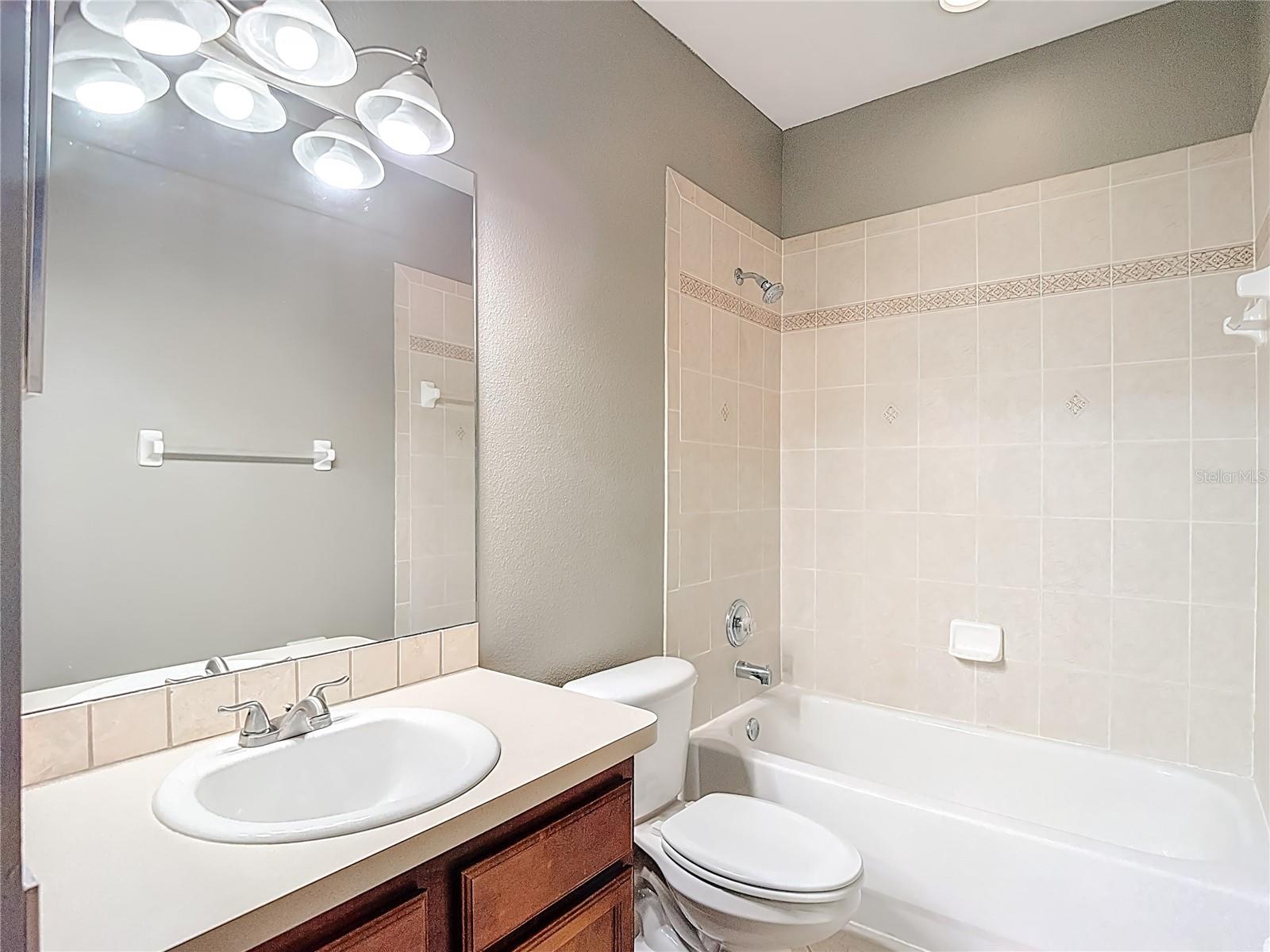 MEADOW POINTE PRCL 16 UNIT 3B - Residential