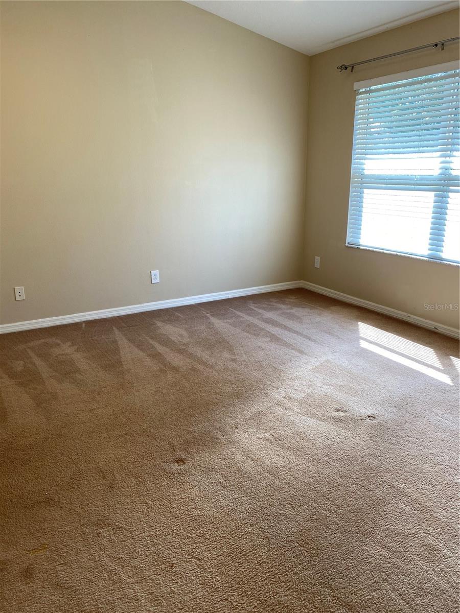 FISHHAWK RANCH TOWNHOMES PH 1 - Residential Lease