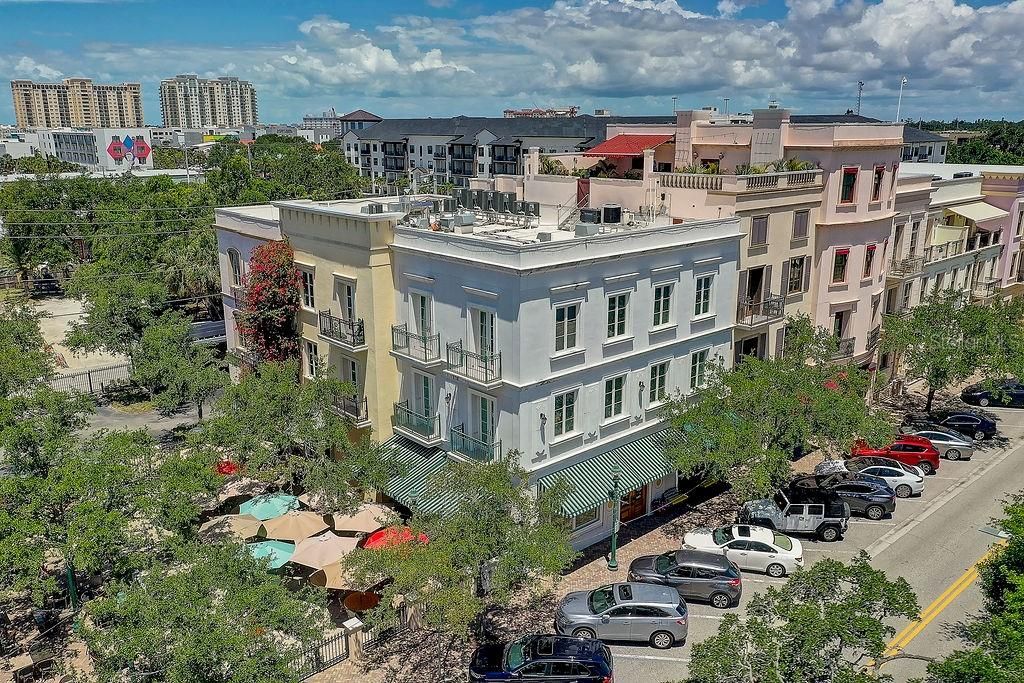 Photo of 525 N Orange Avenue #202, Sarasota, FL 34236 (MLS # A4652931)