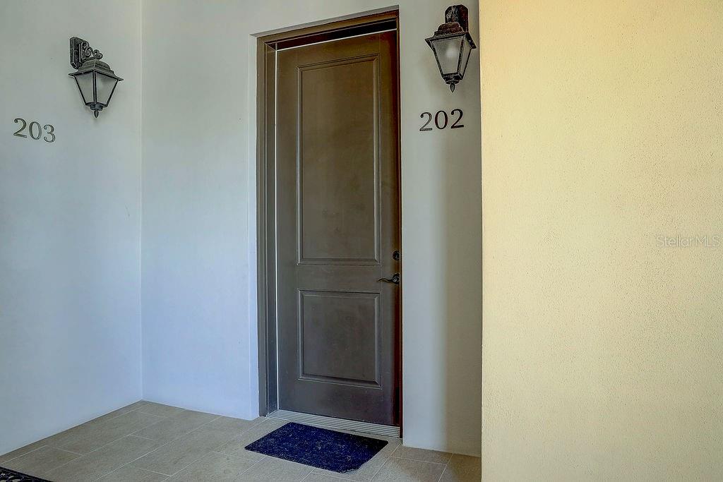 COURTYARD AT CITRUS - Residential