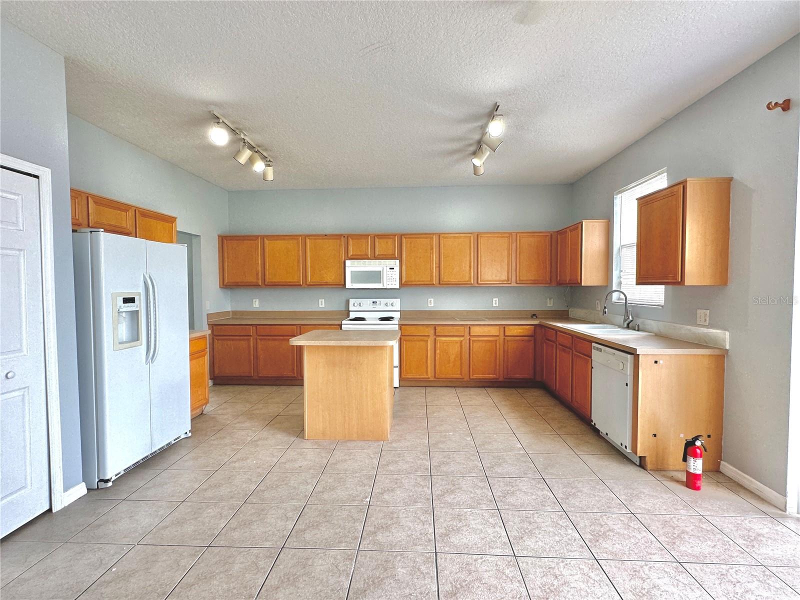 TIVOLI WOODS VILLAGE C 51 84 - Residential Lease