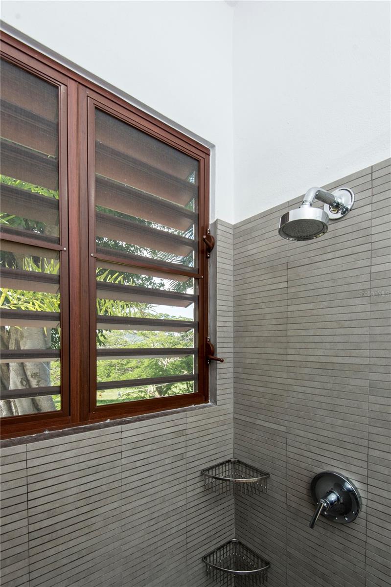 ESPERANZA - Residential