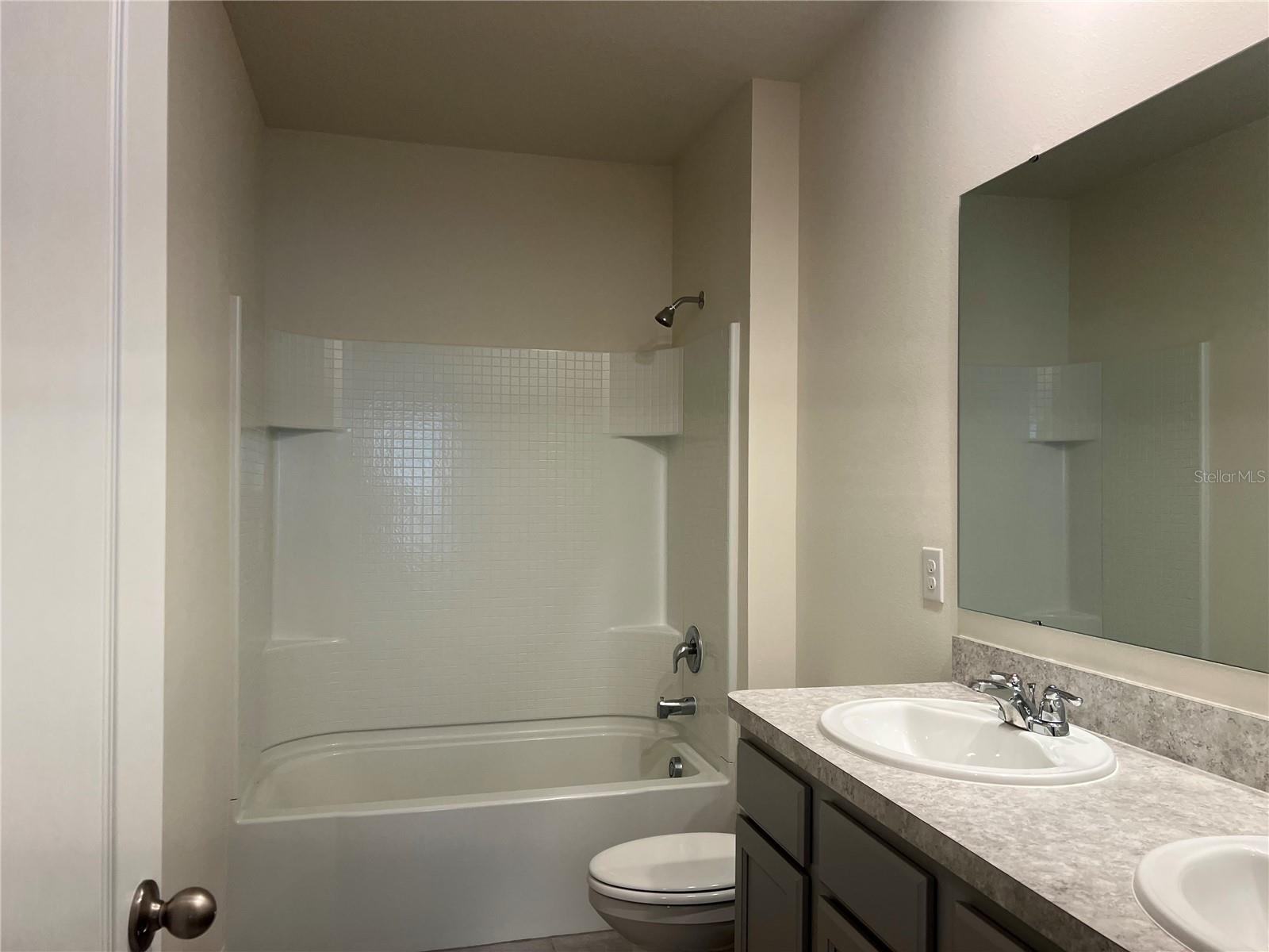 AVALON PARK TAVARES PH 1 - Residential Lease