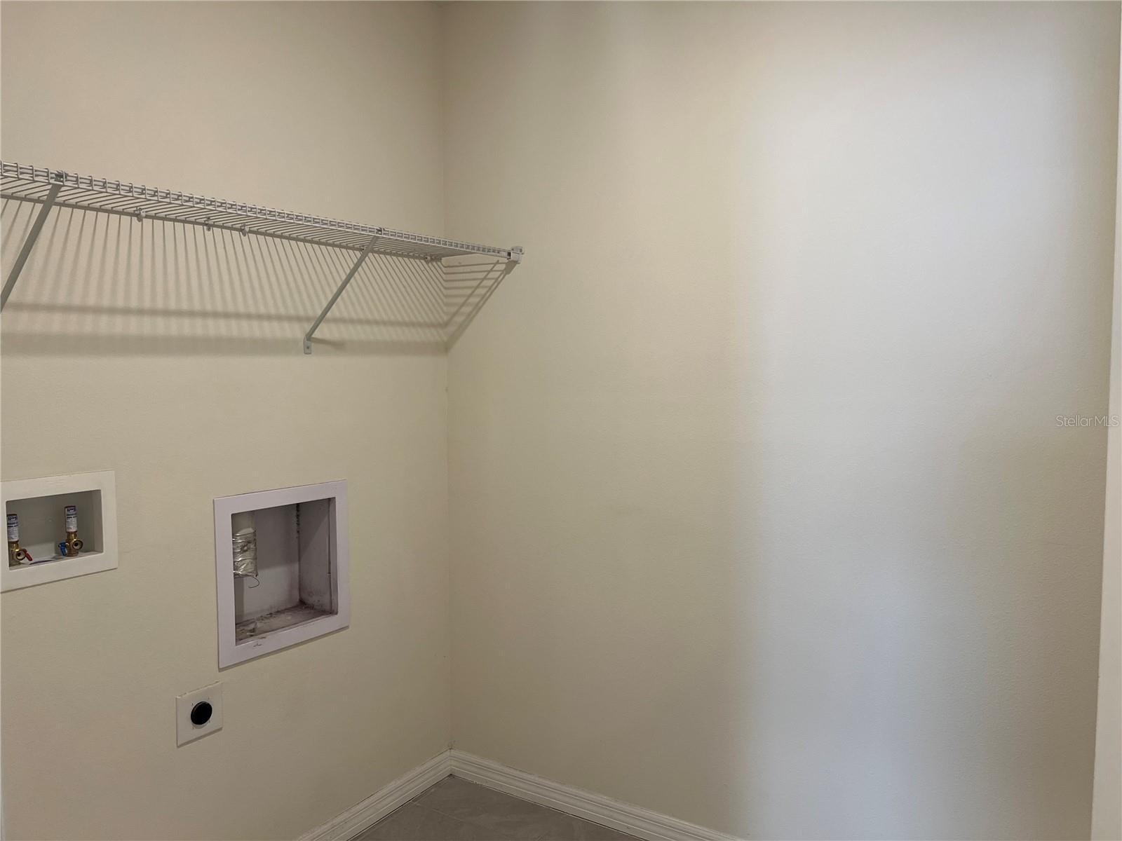 AVALON PARK TAVARES PH 1 - Residential Lease