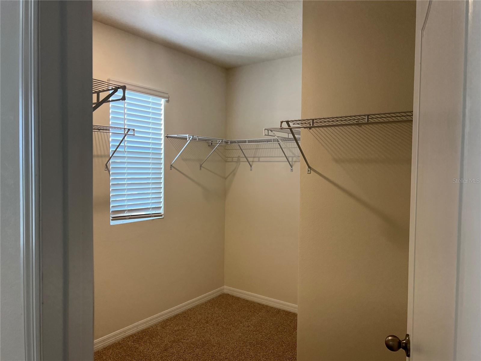 AVALON PARK TAVARES PH 1 - Residential Lease