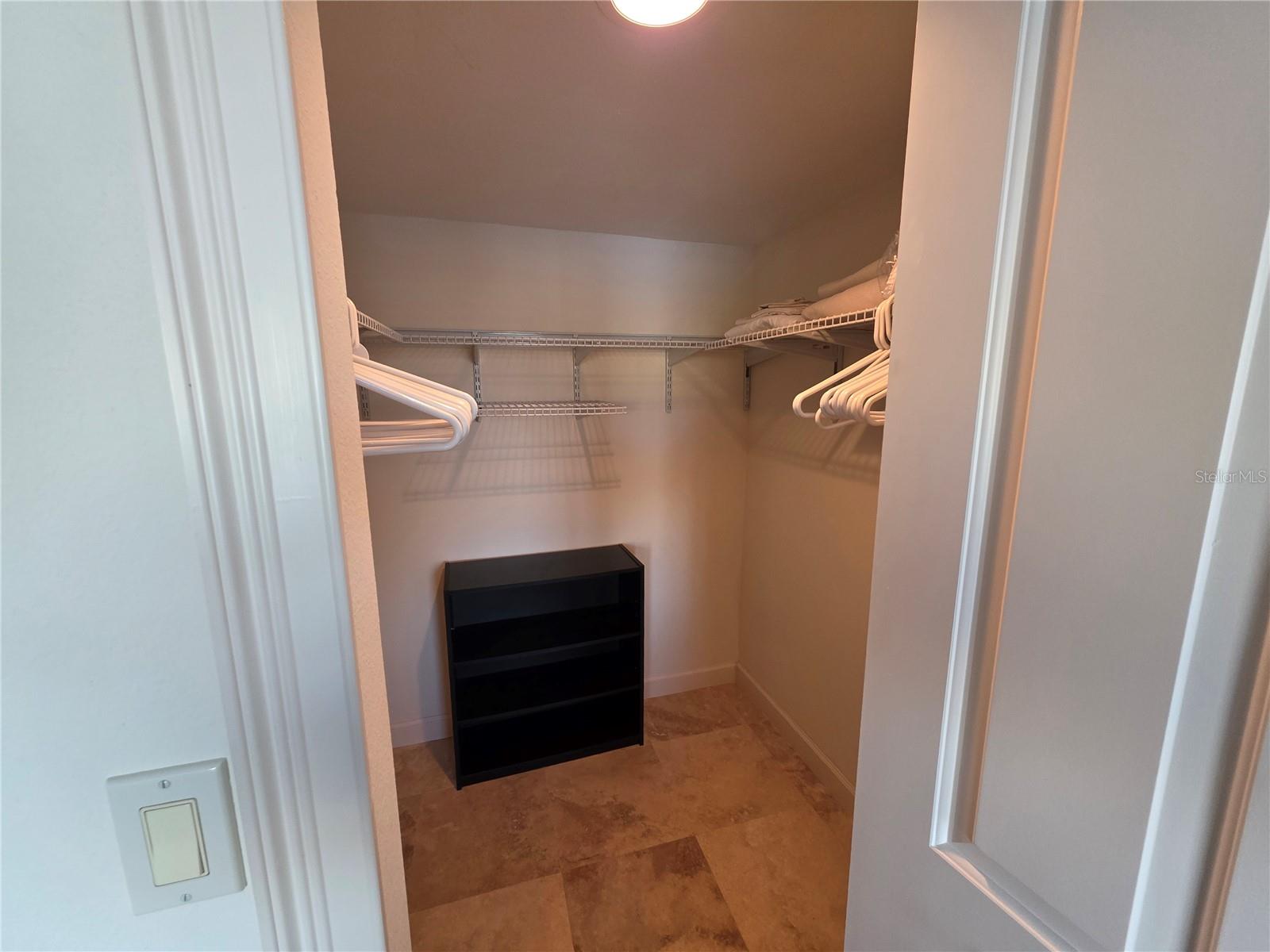 VISTA VERDE WEST - Residential Lease