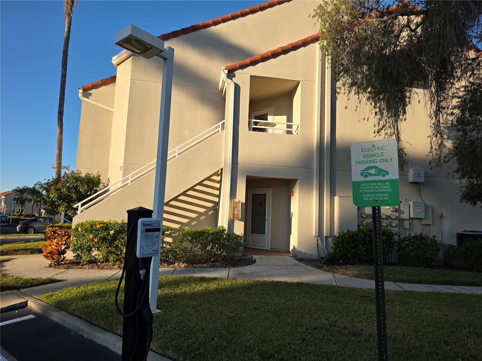 VISTA VERDE WEST - Residential Lease