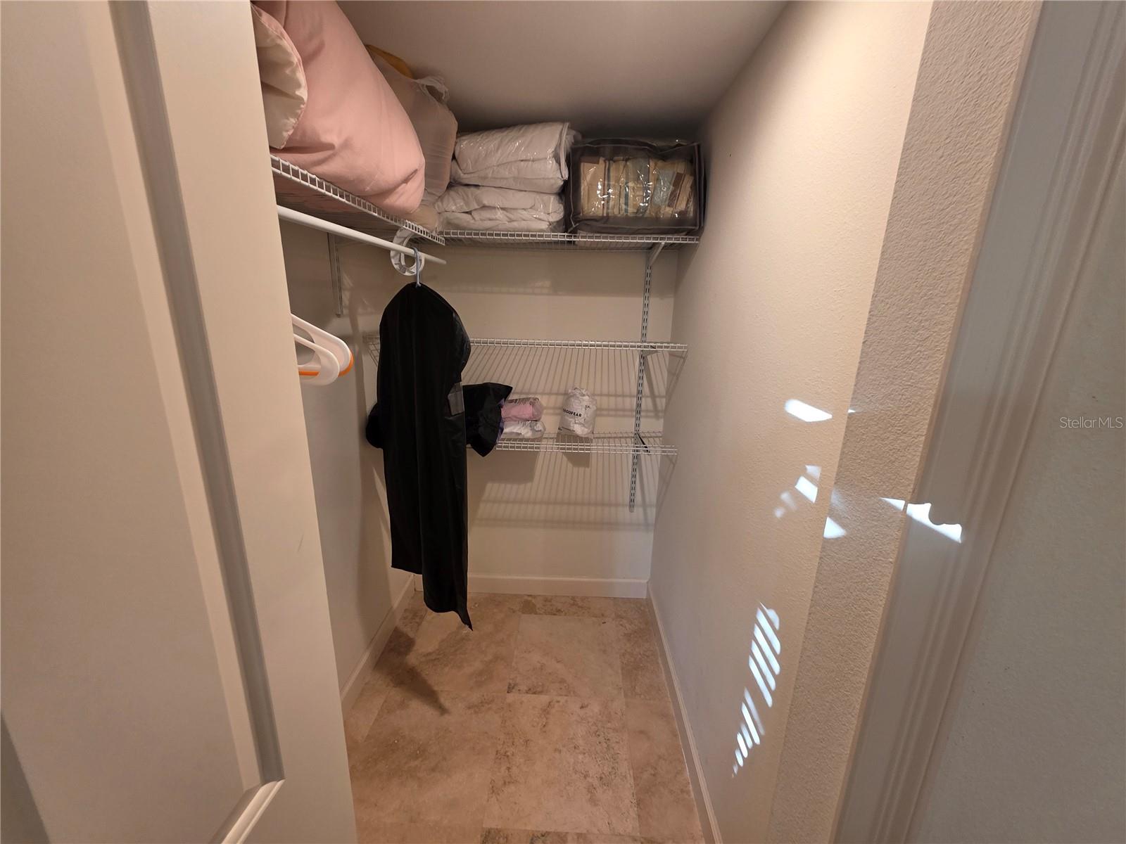 VISTA VERDE WEST - Residential Lease