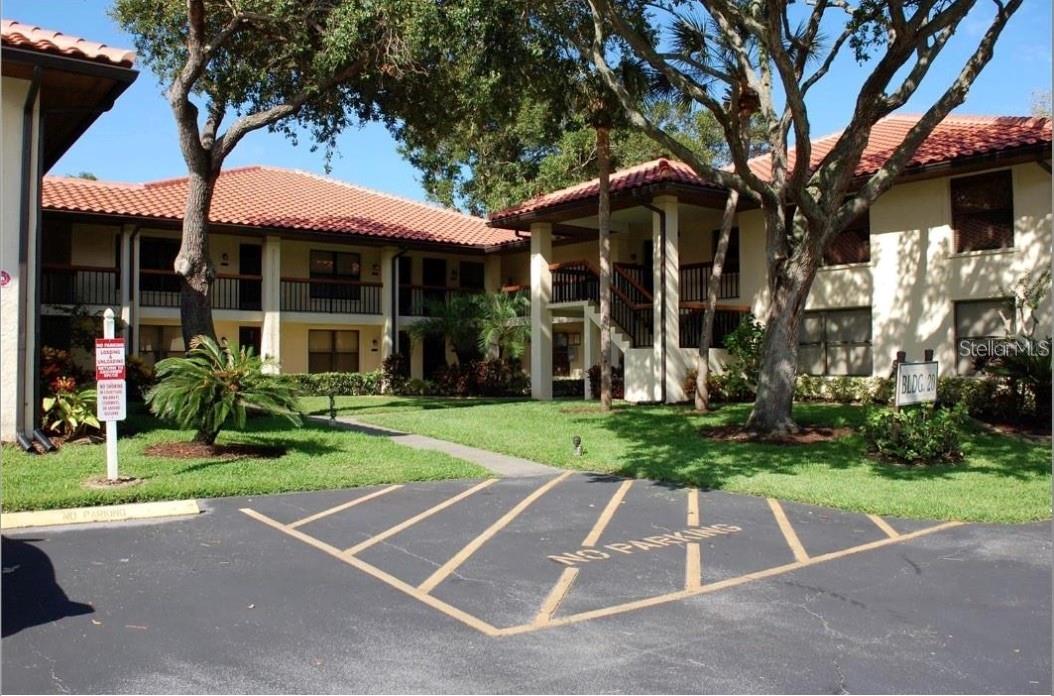 HAMMOCK PINE VILLAGE - Residential Lease