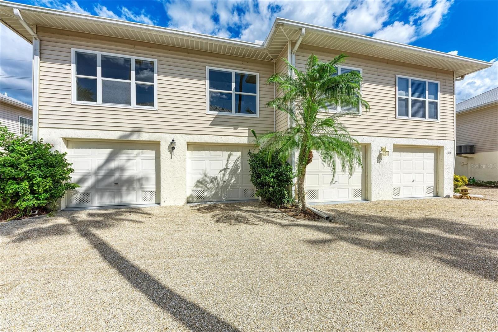 Lovely 2 bed/2 bth well maintained townhouse with a 2 car garage Set in a private enclave in the desirable West of Trail Osprey location with a Community pool. Close to beaches, restaurants and shopping.