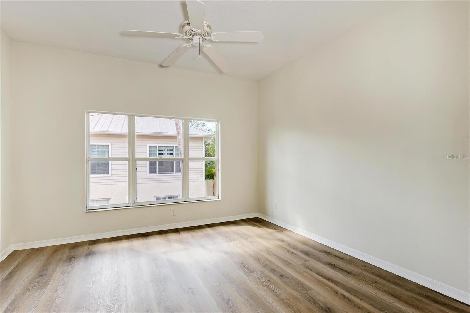 TOWNS-END SHORES - Residential Lease