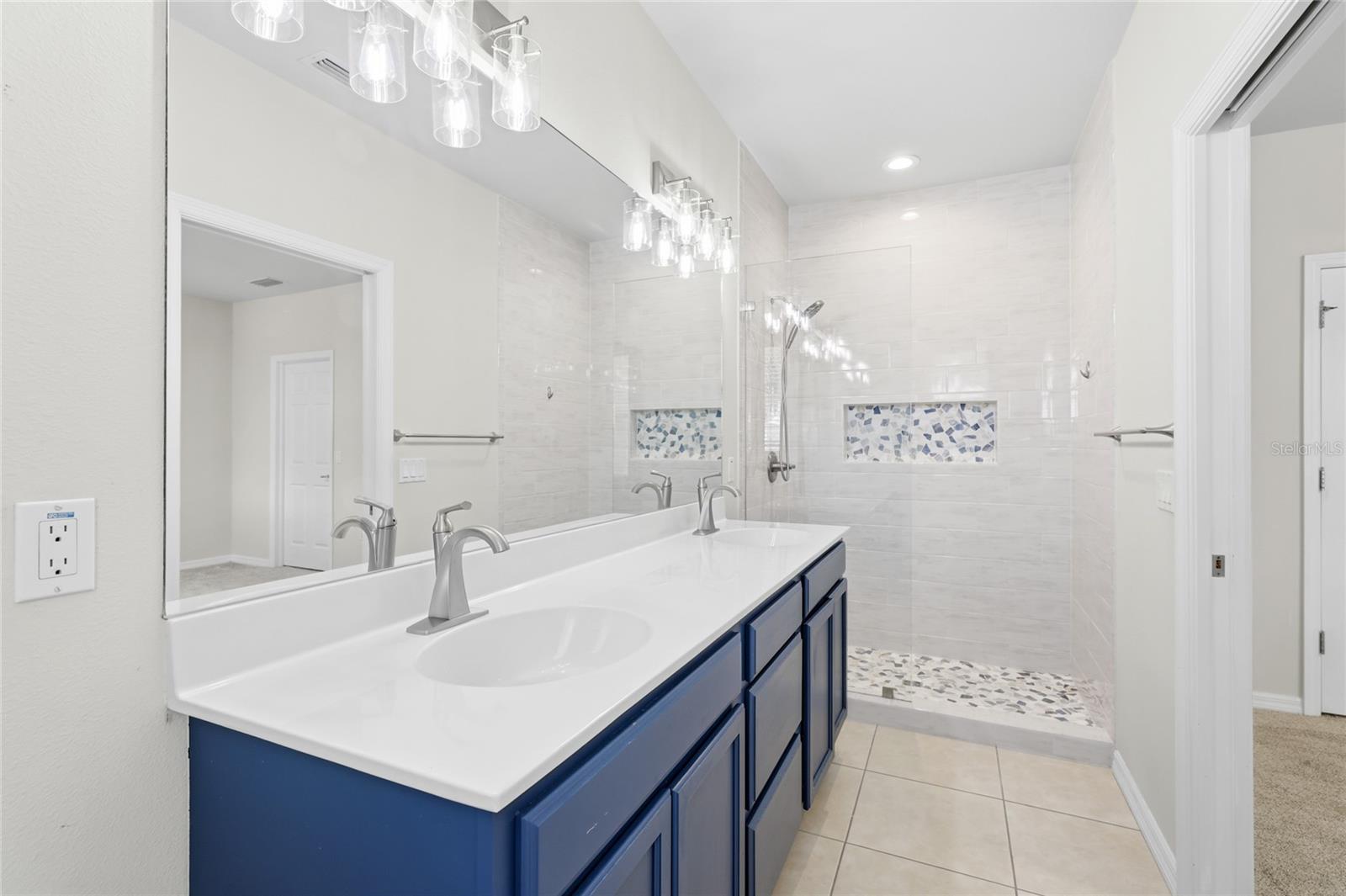 SAN MICHELE AT UNIVERSITY COMMONS - Residential