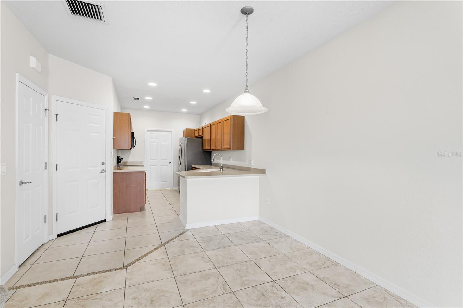 SAN MICHELE AT UNIVERSITY COMMONS - Residential