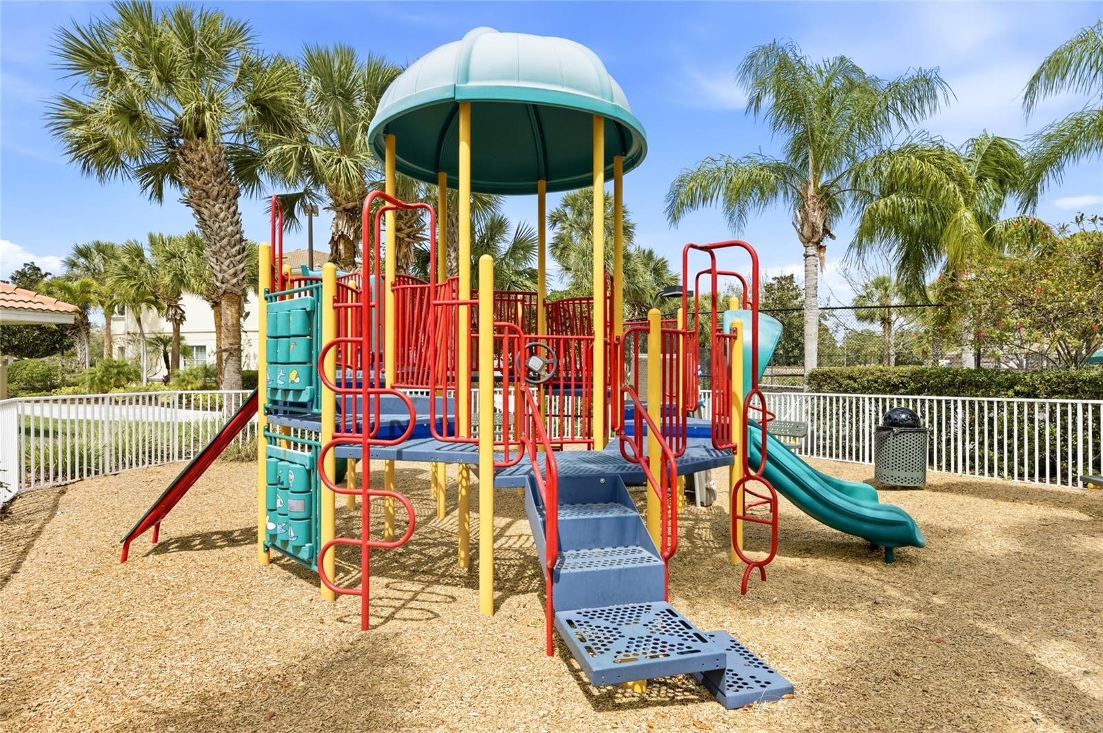 SAN MICHELE AT UNIVERSITY COMMONS - Residential