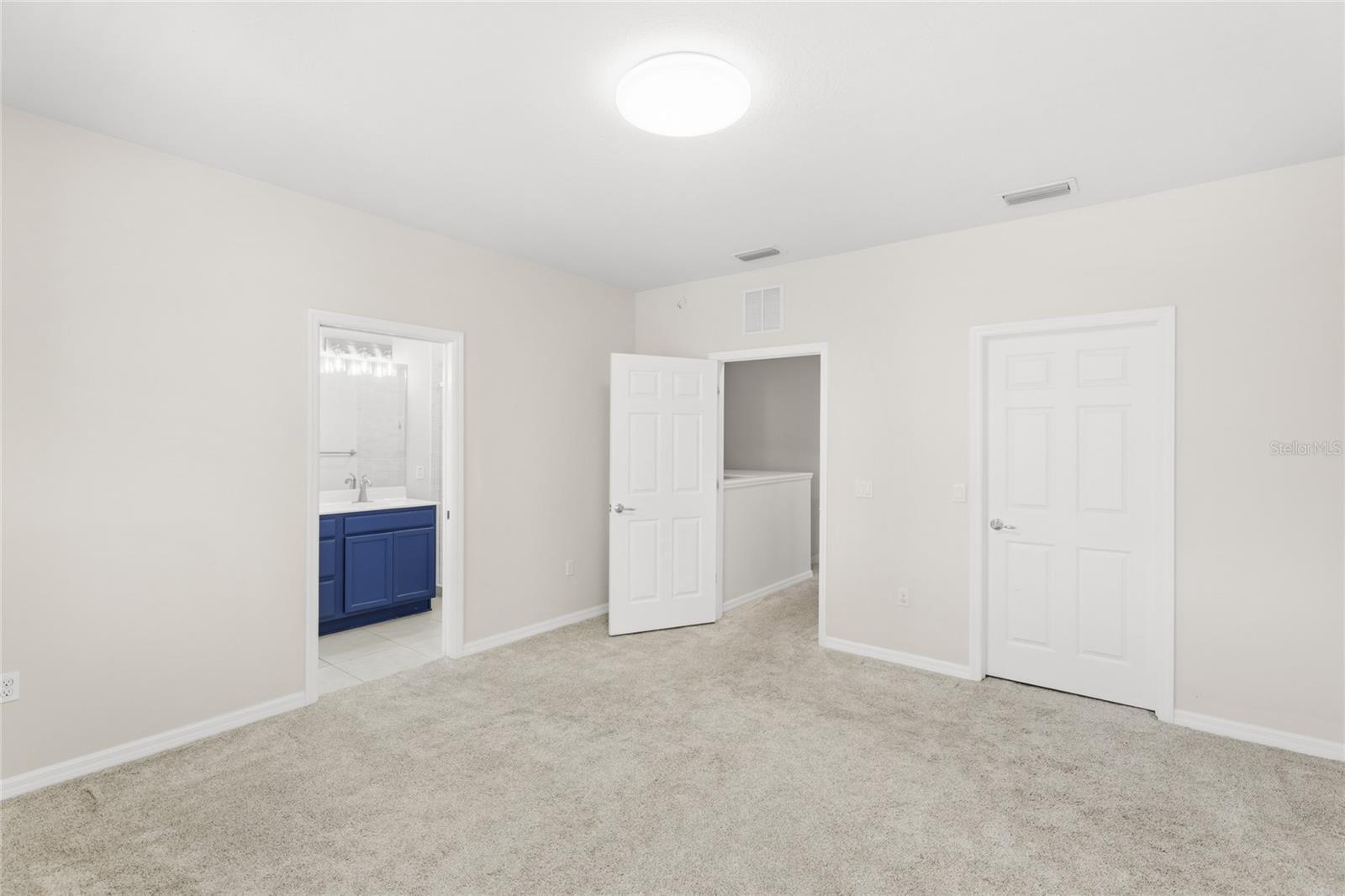 SAN MICHELE AT UNIVERSITY COMMONS - Residential