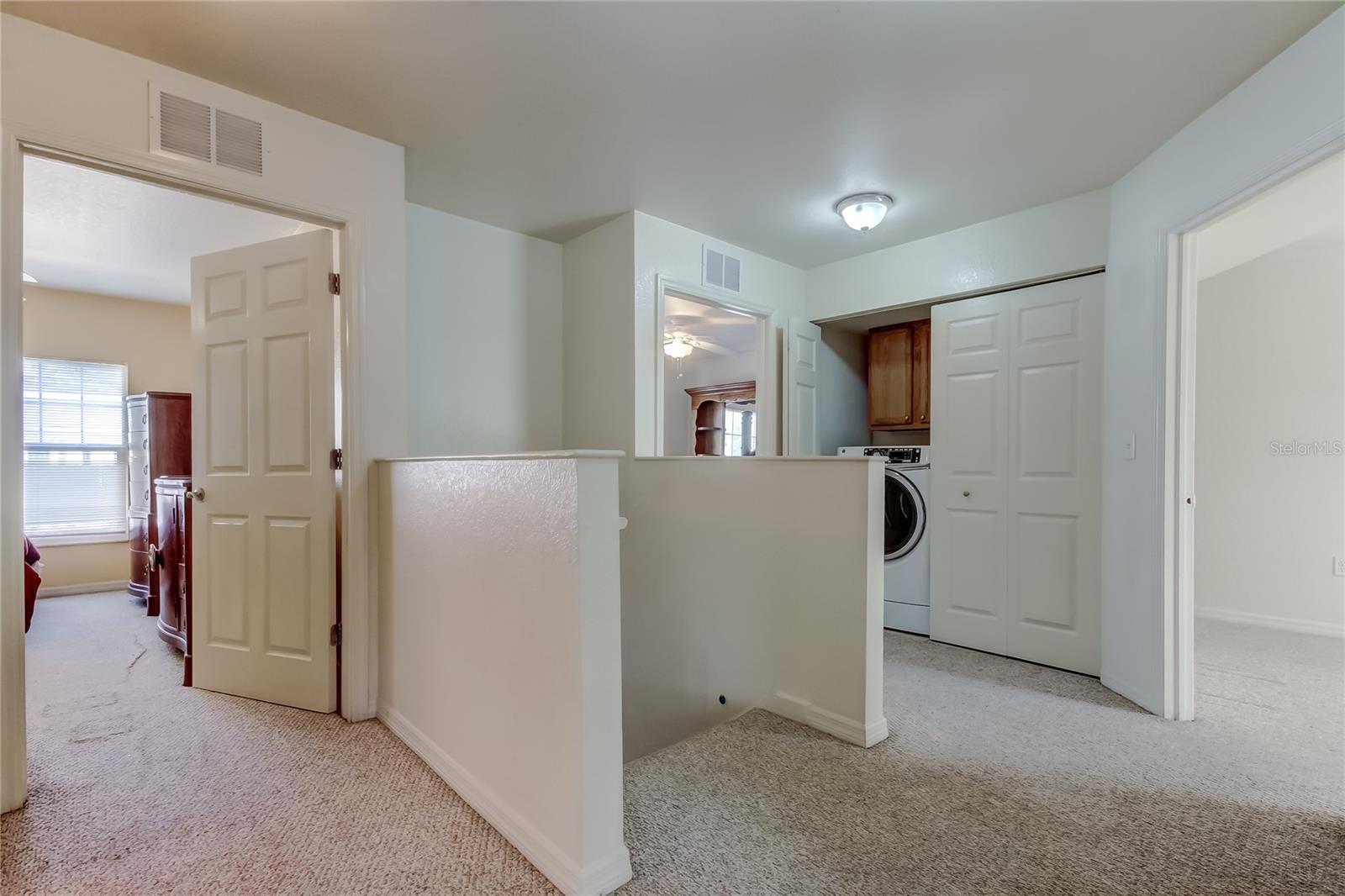 SHADY GROVE TWNHMS - Residential