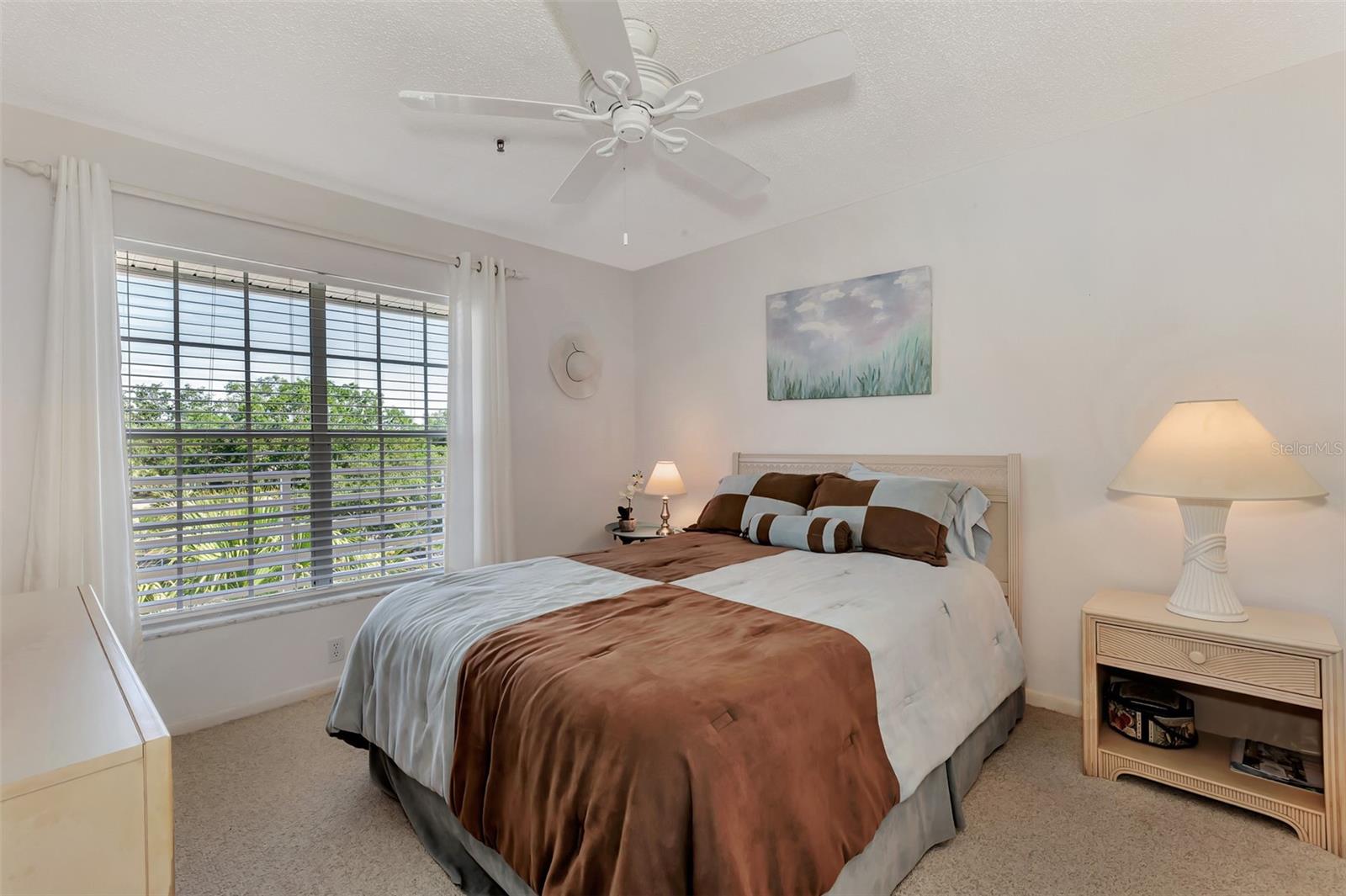 EIGHTH FAIRWAY - Residential