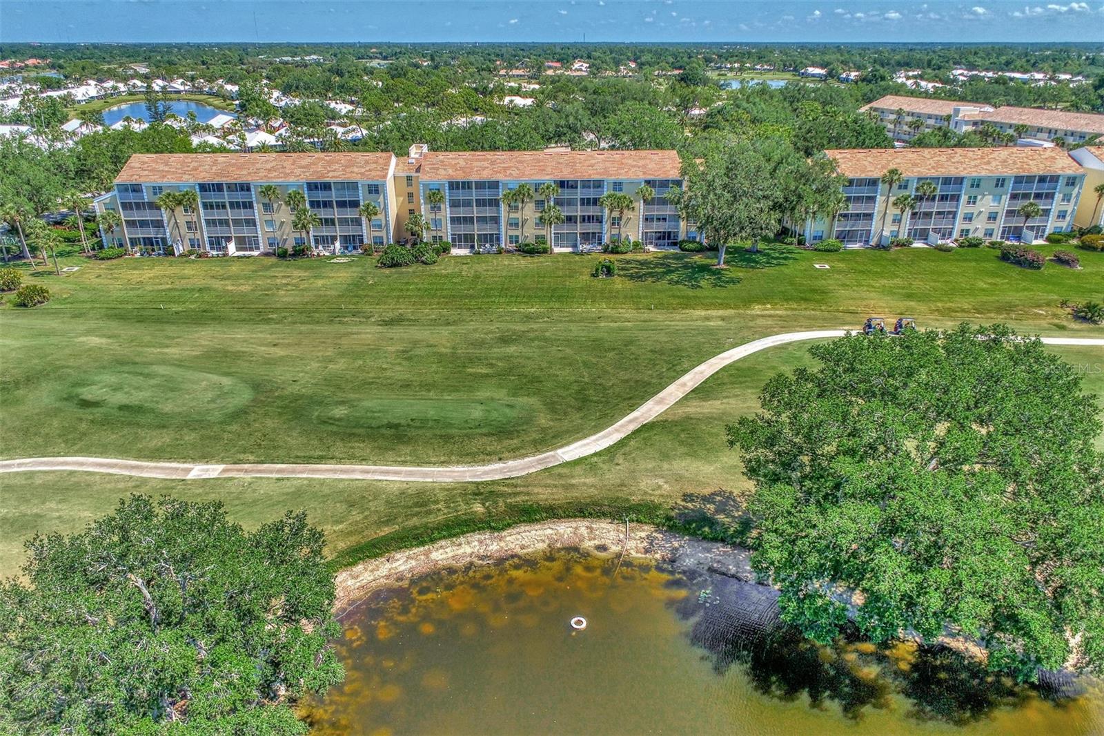EIGHTH FAIRWAY - Residential