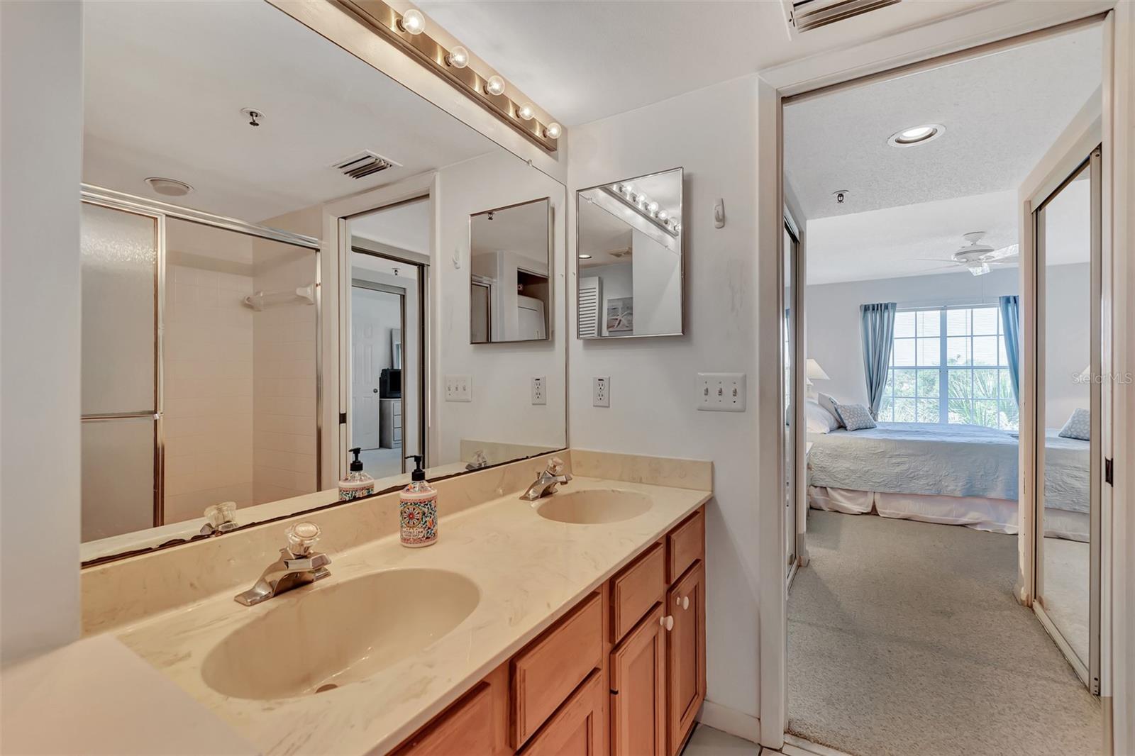 EIGHTH FAIRWAY - Residential