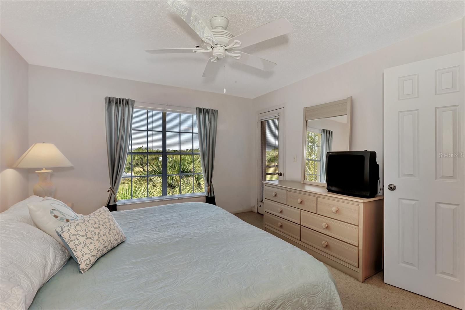 EIGHTH FAIRWAY - Residential