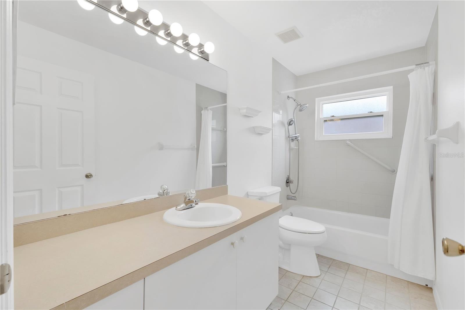 STONEY POINTE PH 01 - Residential