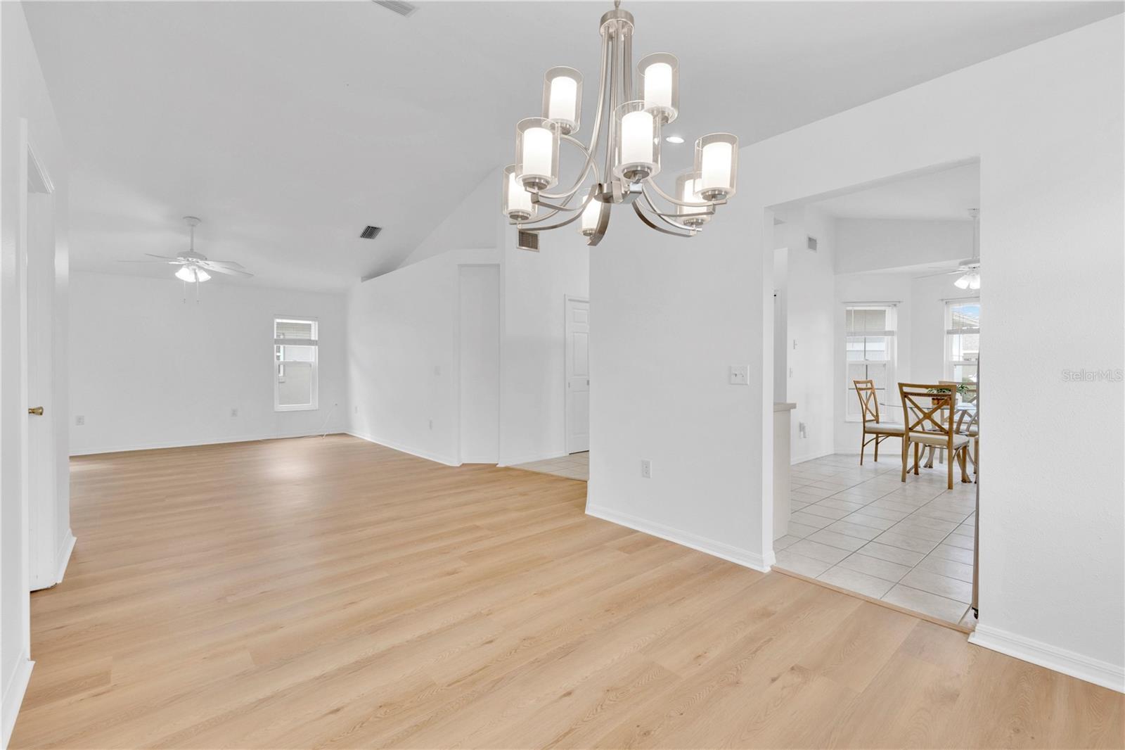 STONEY POINTE PH 01 - Residential