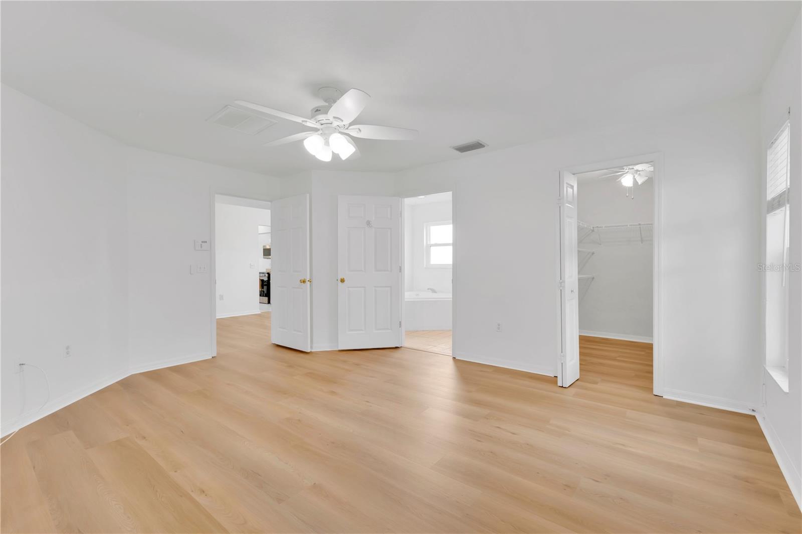 STONEY POINTE PH 01 - Residential