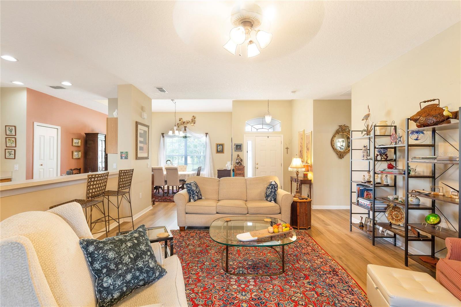 3003 BAY LAUREL