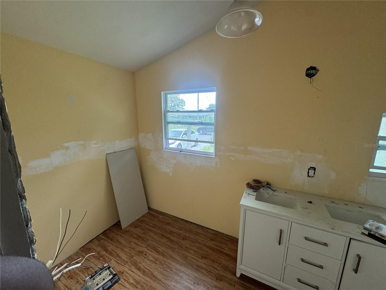 WHISPERING PINES SUBD, PLAT NO 2 - Residential