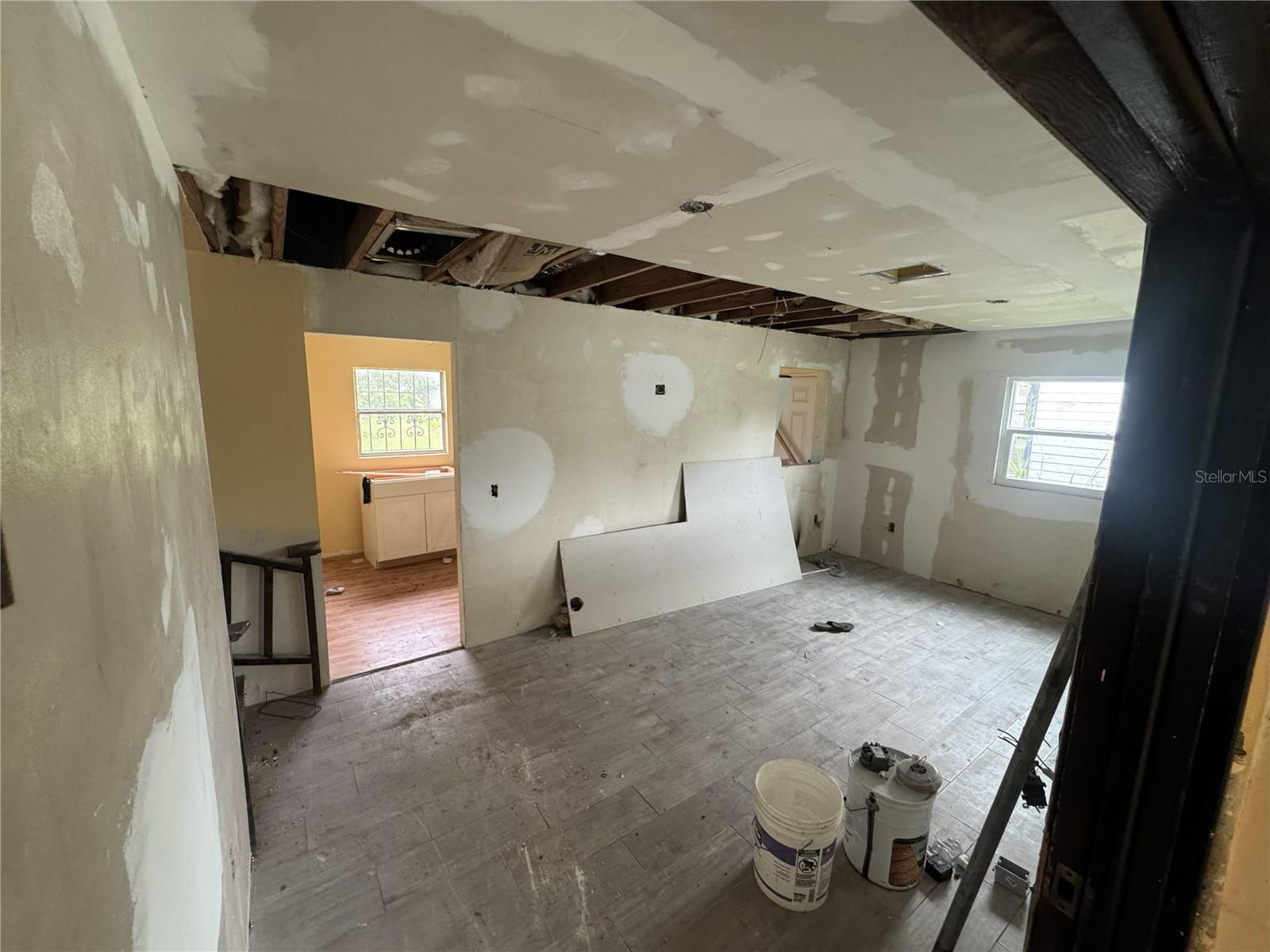 WHISPERING PINES SUBD, PLAT NO 2 - Residential