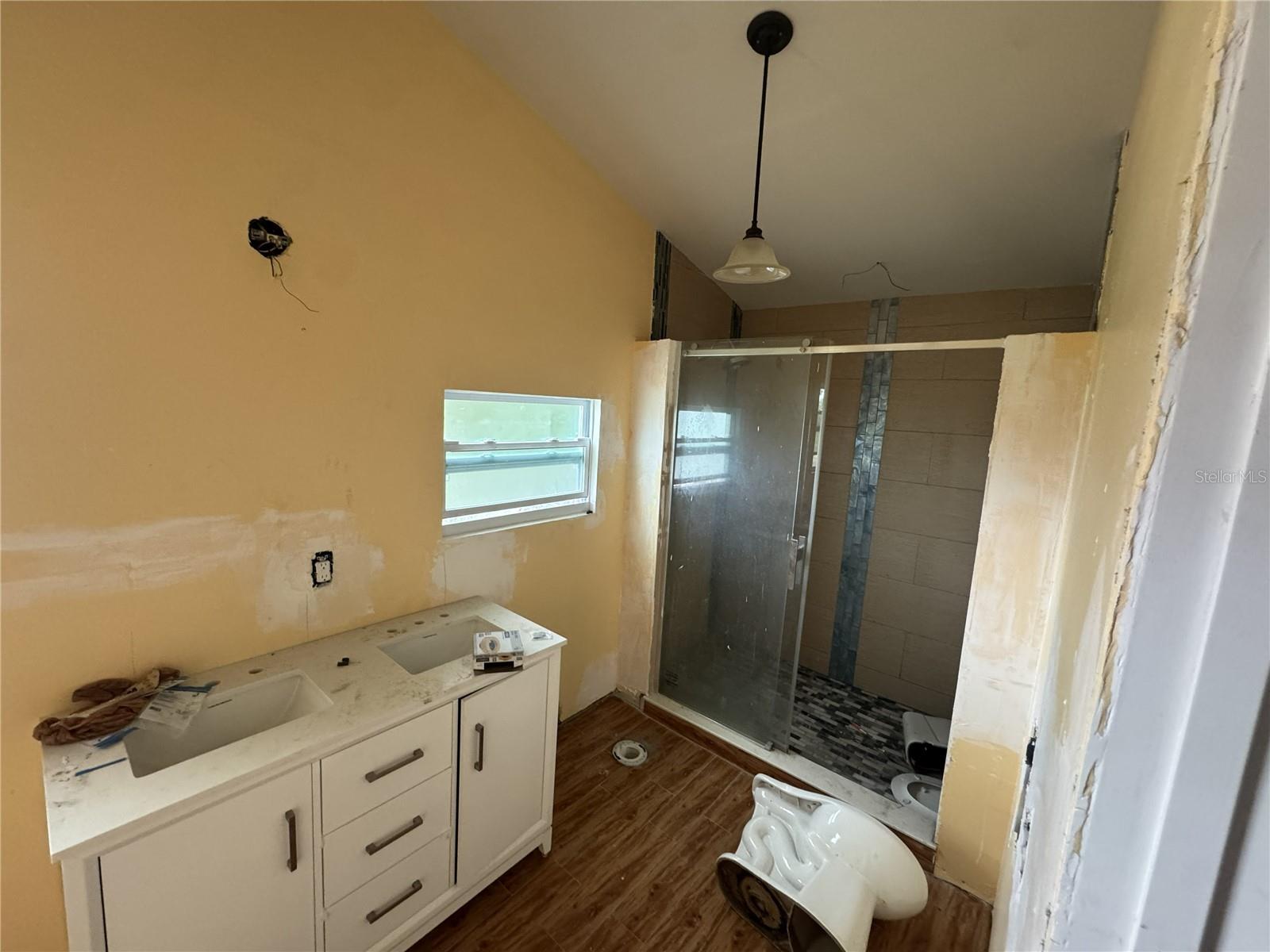 WHISPERING PINES SUBD, PLAT NO 2 - Residential