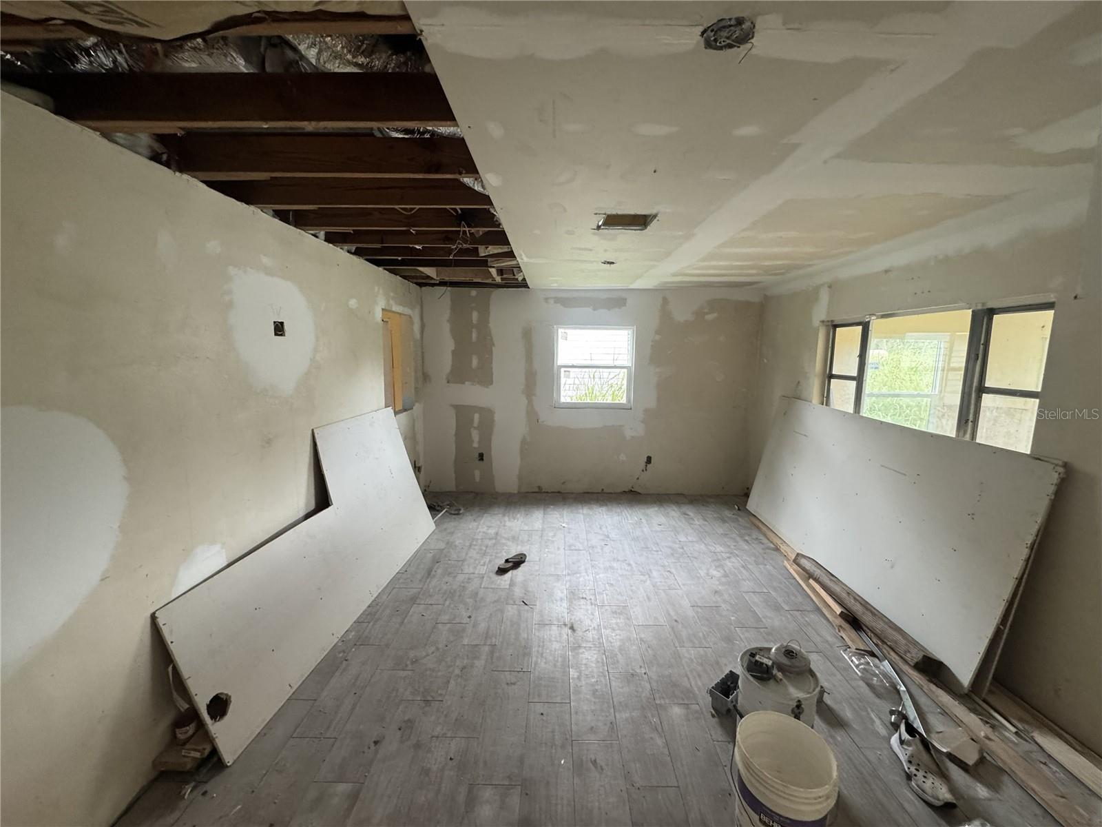 WHISPERING PINES SUBD, PLAT NO 2 - Residential