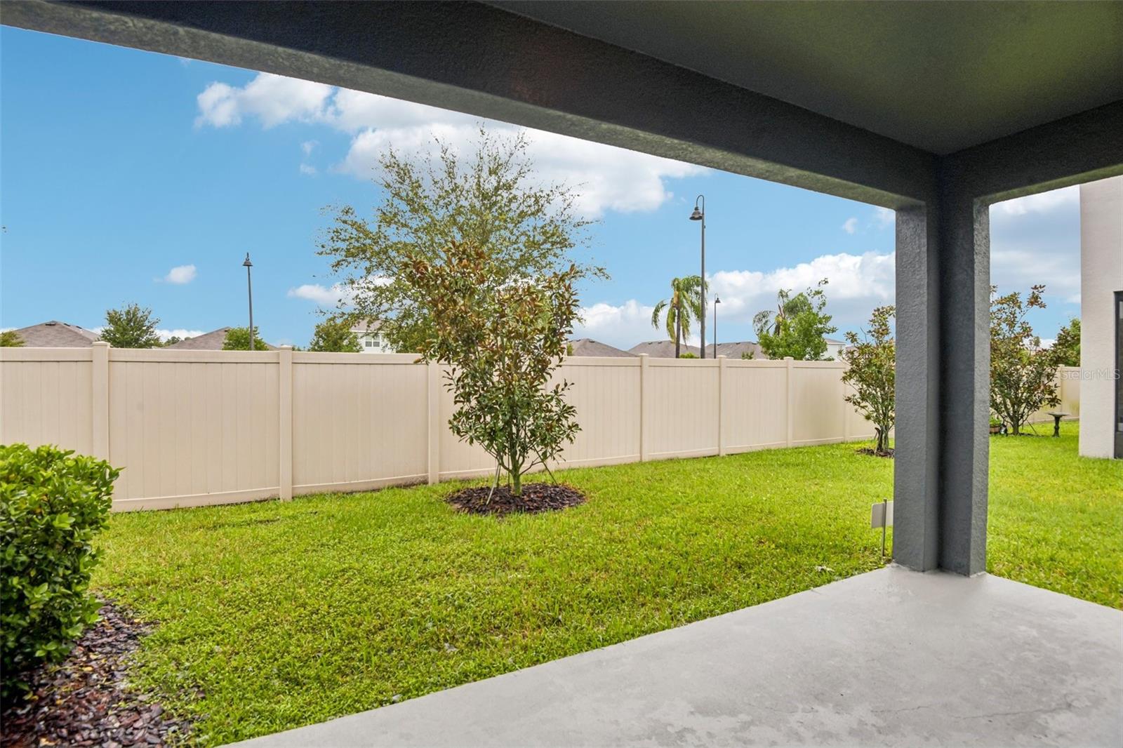 2685 SUNCOAST BLEND DRIVE
