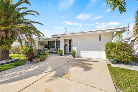 Photo of 4435 96th Avenue N, Pinellas Park, FL 33782 (MLS # TB8440297)